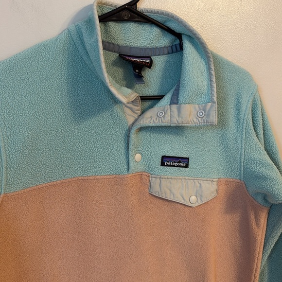 Patagonia Women's Lightweight Synchilla® Snap-T® Pullover Size XS - Picture 4 of 9